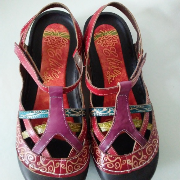 Elite by Corkys River 10 Medium - Picture 2 of 7